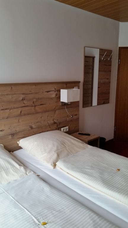 Hotel Alte Krone Tübingen Pokoj fotografie