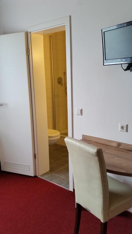 Hotel Alte Krone Tübingen Pokoj fotografie